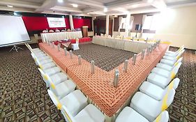 Yellow Pagoda Hotel